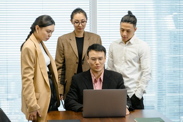 Devenez prothésiste ongulaire à paris : 5 étapes pour réussir !