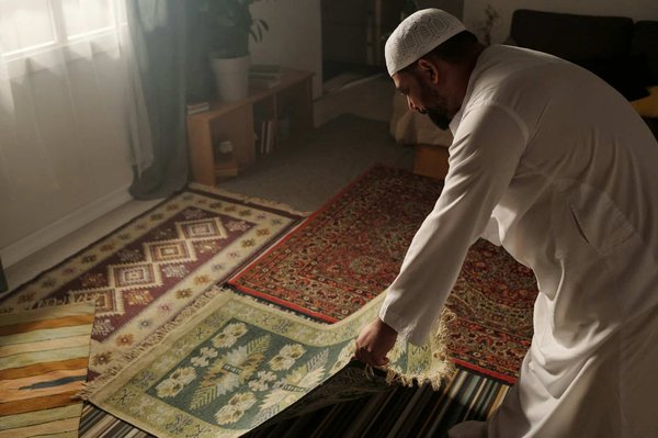 Choisir un tapis de prière islam en 2024